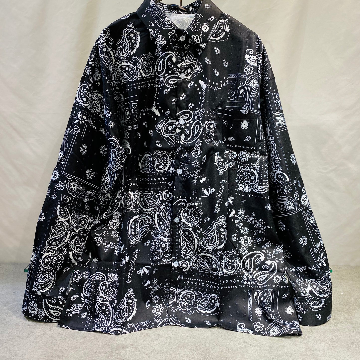 Paisley Pattern_Oversized Shirt